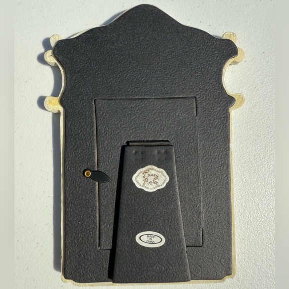 Charming 1960 French Provincial Style Frame, Pink, Cream, Silver, Tracy Porter - Picture 2 of 2